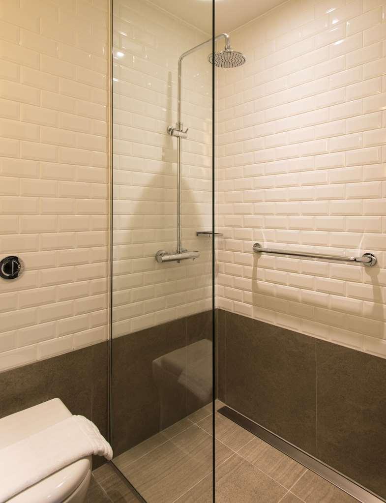 Aerotel London Heathrow Room photo